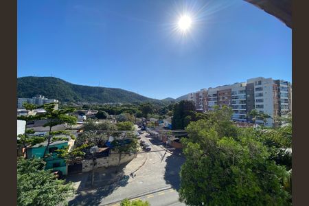 Apartamento à venda com 65m², 2 quartos e 1 vaga Apartamento à venda com 65m², 2 quartos e 1 vagaVista - Varanda - Sala