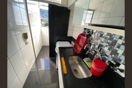 Apartamento à venda com 65m², 2 quartos e 1 vaga Apartamento à venda com 65m², 2 quartos e 1 vagaCozinha