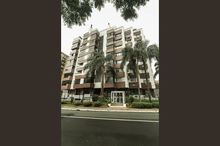 Apartamento à venda com 108m², 3 quartos e 2 vagasFachada