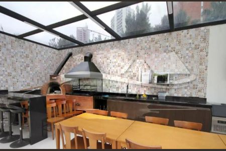 Apartamento à venda com 4 quartos, 230m² em Vila Santo Estefano, São Paulo
