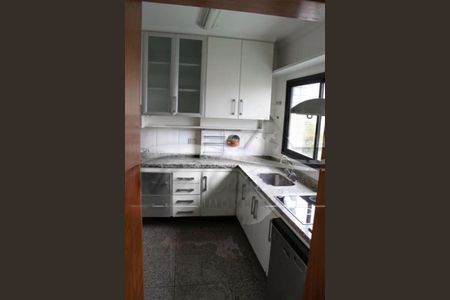 Apartamento à venda com 230m², 4 quartos e 4 vagas