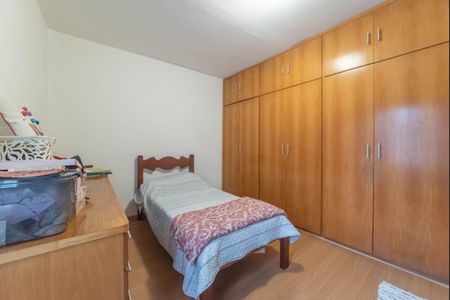 Casa à venda com 280m², 6 quartos e 2 vagasQuarto 1