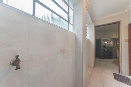Casa à venda com 280m², 6 quartos e 2 vagasCasa 2 - Lavanderia