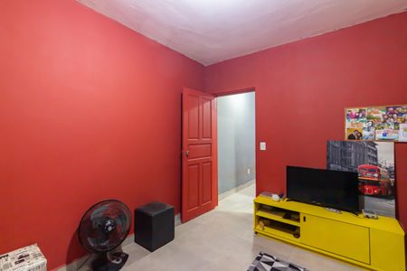 Casa à venda com 220m², 4 quartos e 2 vagasEscritório