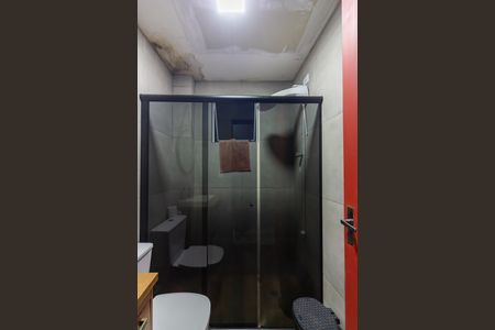 Casa à venda com 220m², 4 quartos e 2 vagasBanheiro de Serviço