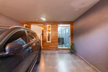 Casa à venda com 220m², 4 quartos e 2 vagasGaragem