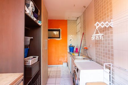 Casa à venda com 220m², 4 quartos e 2 vagasÁrea de Serviço