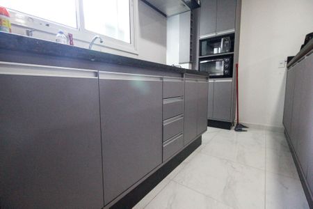 Apartamento à venda com 46m², 2 quartos e sem vagaCozinha