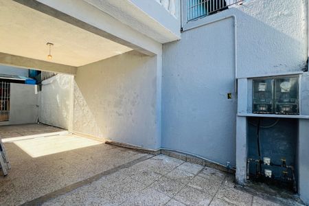Casa à venda com 170m², 3 quartos e 2 vagasGaragem