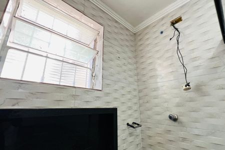 Casa à venda com 170m², 3 quartos e 2 vagasBanheiro 1