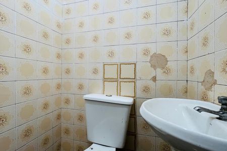 Casa à venda com 170m², 3 quartos e 2 vagasBanheiro 2