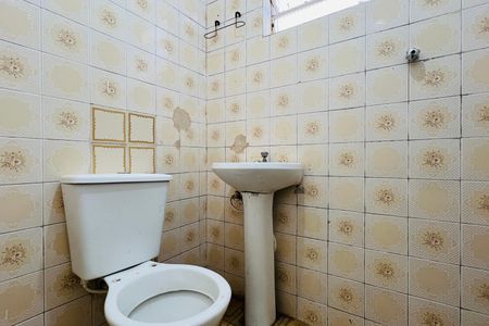 Casa à venda com 170m², 3 quartos e 2 vagasBanheiro 2