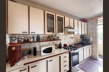 Apartamento à venda com 62m², 2 quartos e 1 vagaCozinha