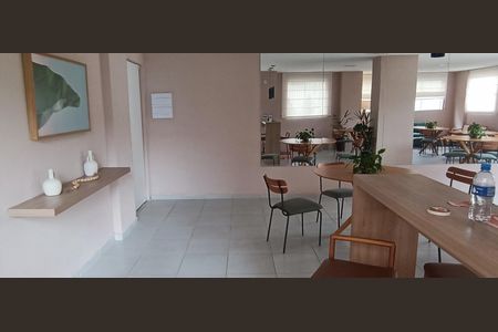 Apartamento para alugar com 39m², 2 quartos e sem vaga Apartamento para alugar com 39m², 2 quartos e sem vagaÁrea comum - Salão de festas