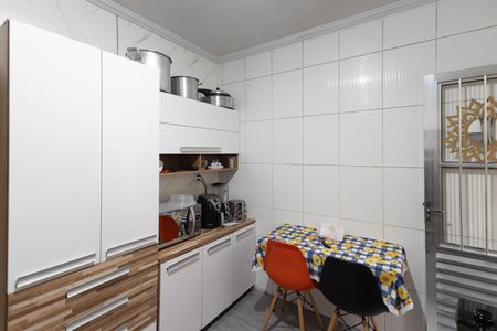 Cozinha  de casa à venda com 3 quartos, 74m² em Vila Constança, São Paulo