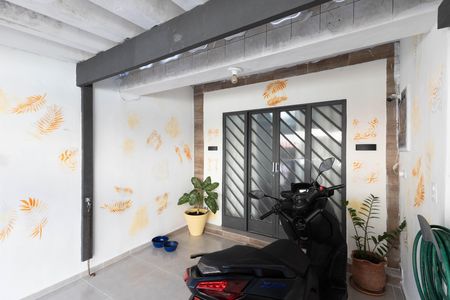 Garagem de casa à venda com 3 quartos, 74m² em Vila Constança, São Paulo