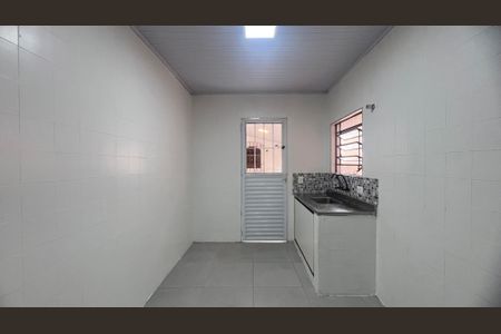 Casa para alugar com 70m², 2 quartos e sem vaga Casa para alugar com 70m², 2 quartos e sem vagaCozinha