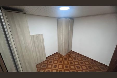 Casa para alugar com 70m², 2 quartos e sem vaga Casa para alugar com 70m², 2 quartos e sem vagaQuarto