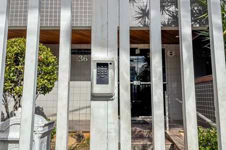 Apartamento à venda com 200m², 5 quartos e 3 vagasFachada