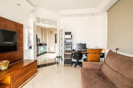 Apartamento à venda com 200m², 5 quartos e 3 vagasQuarto 3