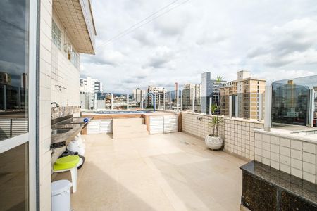 Apartamento à venda com 200m², 5 quartos e 3 vagasÁrea privativa