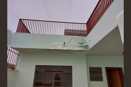Casa à venda com 5 quartos, 330m² em Vila Brasilina, São Paulo