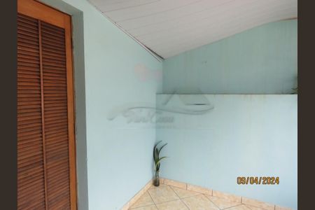 Casa à venda com 120m², 2 quartos e 1 vaga