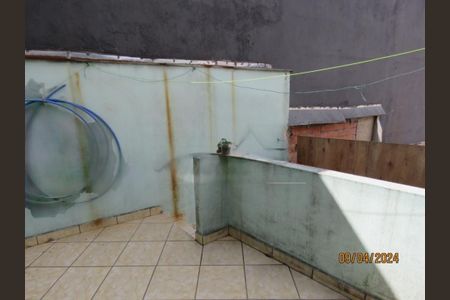 Casa à venda com 120m², 2 quartos e 1 vaga