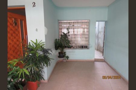 Casa à venda com 120m², 2 quartos e 1 vaga