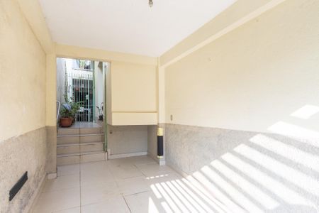 Casa à venda com 114m², 3 quartos e 1 vaga Casa à venda com 114m², 3 quartos e 1 vagaGaragem