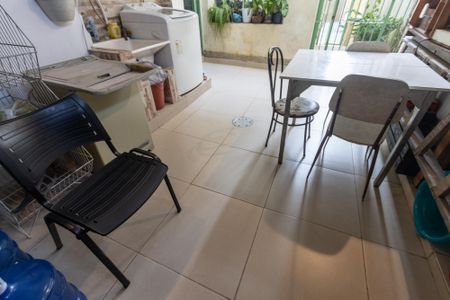 Casa à venda com 114m², 3 quartos e 1 vaga Casa à venda com 114m², 3 quartos e 1 vagaÁrea de Serviço