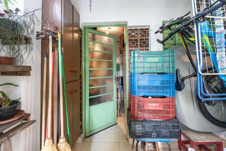 Casa à venda com 114m², 3 quartos e 1 vaga Casa à venda com 114m², 3 quartos e 1 vagaCorredor