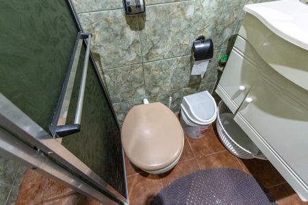 Casa à venda com 114m², 3 quartos e 1 vaga Casa à venda com 114m², 3 quartos e 1 vagaBanheiro 2