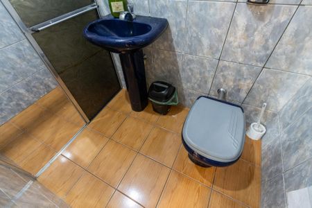 Casa à venda com 114m², 3 quartos e 1 vaga Casa à venda com 114m², 3 quartos e 1 vagaBanheiro