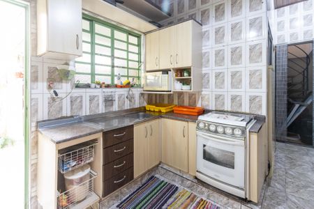 Casa à venda com 114m², 3 quartos e 1 vaga Casa à venda com 114m², 3 quartos e 1 vagaCozinha