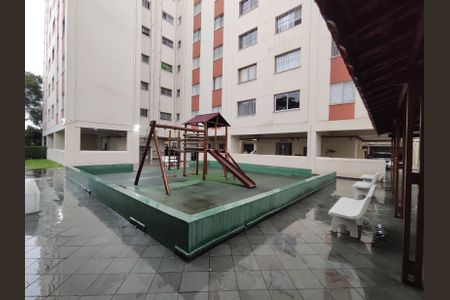 Apartamento à venda com 56m², 2 quartos e 1 vaga Apartamento à venda com 56m², 2 quartos e 1 vagaÁrea comum - Playground