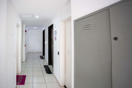 Apartamento à venda com 53m², 2 quartos e 1 vagaHall de entrada