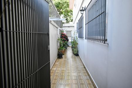 Casa à venda com 170m², 4 quartos e 2 vagas Casa à venda com 170m², 4 quartos e 2 vagasQuintal