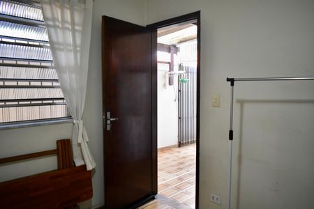 Casa à venda com 170m², 4 quartos e 2 vagas Casa à venda com 170m², 4 quartos e 2 vagasQuarto de Serviço