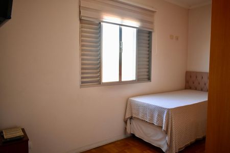 Casa à venda com 170m², 4 quartos e 2 vagas Casa à venda com 170m², 4 quartos e 2 vagasQuarto 1