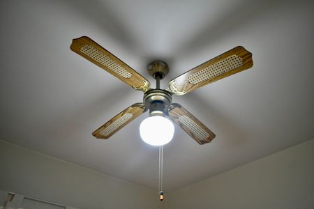 Casa à venda com 170m², 4 quartos e 2 vagas Casa à venda com 170m², 4 quartos e 2 vagasQuarto de Serviço