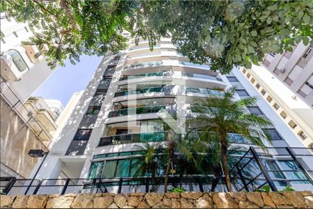 Apartamento à venda com 70m², 2 quartos e 2 vagasFachada