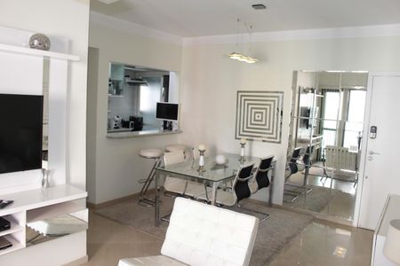 Apartamento à venda com 70m², 2 quartos e 2 vagasSala