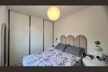 Apartamento à venda com 58m², 2 quartos e 1 vagaQuarto 2