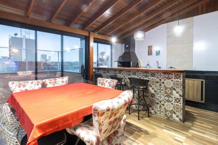 Apartamento à venda com 153m², 2 quartos e 1 vagaCobertura