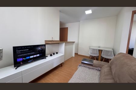 Apartamento à venda com 43m², 2 quartos e 1 vaga Apartamento à venda com 43m², 2 quartos e 1 vagaSala