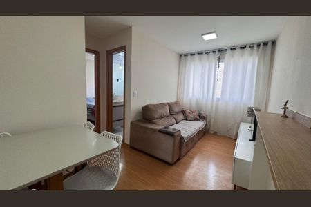 Apartamento à venda com 43m², 2 quartos e 1 vaga Apartamento à venda com 43m², 2 quartos e 1 vagaSala