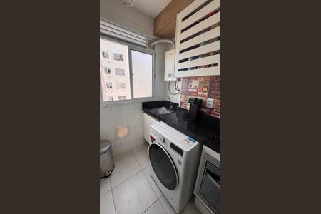 Apartamento à venda com 43m², 2 quartos e 1 vaga Apartamento à venda com 43m², 2 quartos e 1 vagaÁrea de Serviço