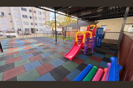Apartamento à venda com 43m², 2 quartos e 1 vaga Apartamento à venda com 43m², 2 quartos e 1 vagaÁrea comum - Playground