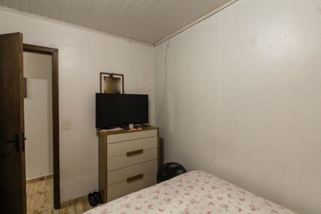 Casa à venda com 420m², 3 quartos e 3 vagas Casa à venda com 420m², 3 quartos e 3 vagasQuarto 2